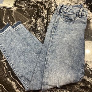 Girls 12 Regular 12R GAP Kids Distressed blue jeans Stretch Jegging Raw Hem